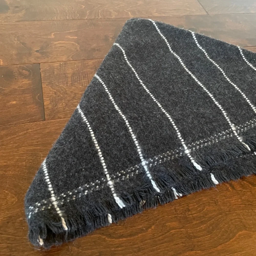 Dark grey gray charcoal with stripes scarf